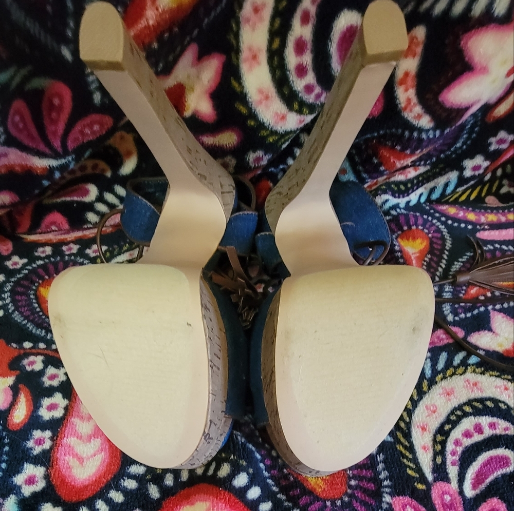 Adeline Shoe Dazzle Heels - Picture 4 of 4